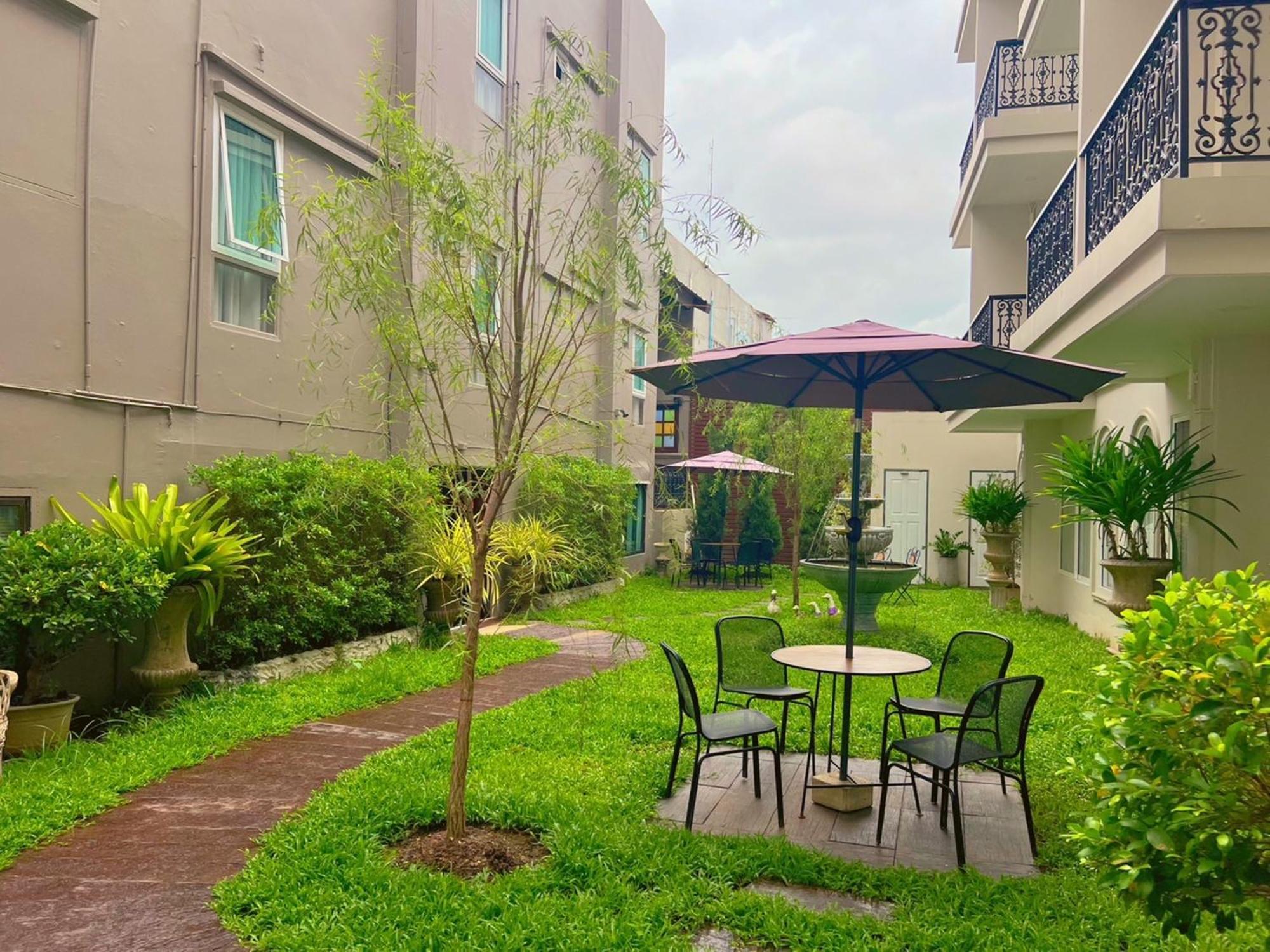 Eurana Boutique Hotel Chiang Mai Luaran gambar