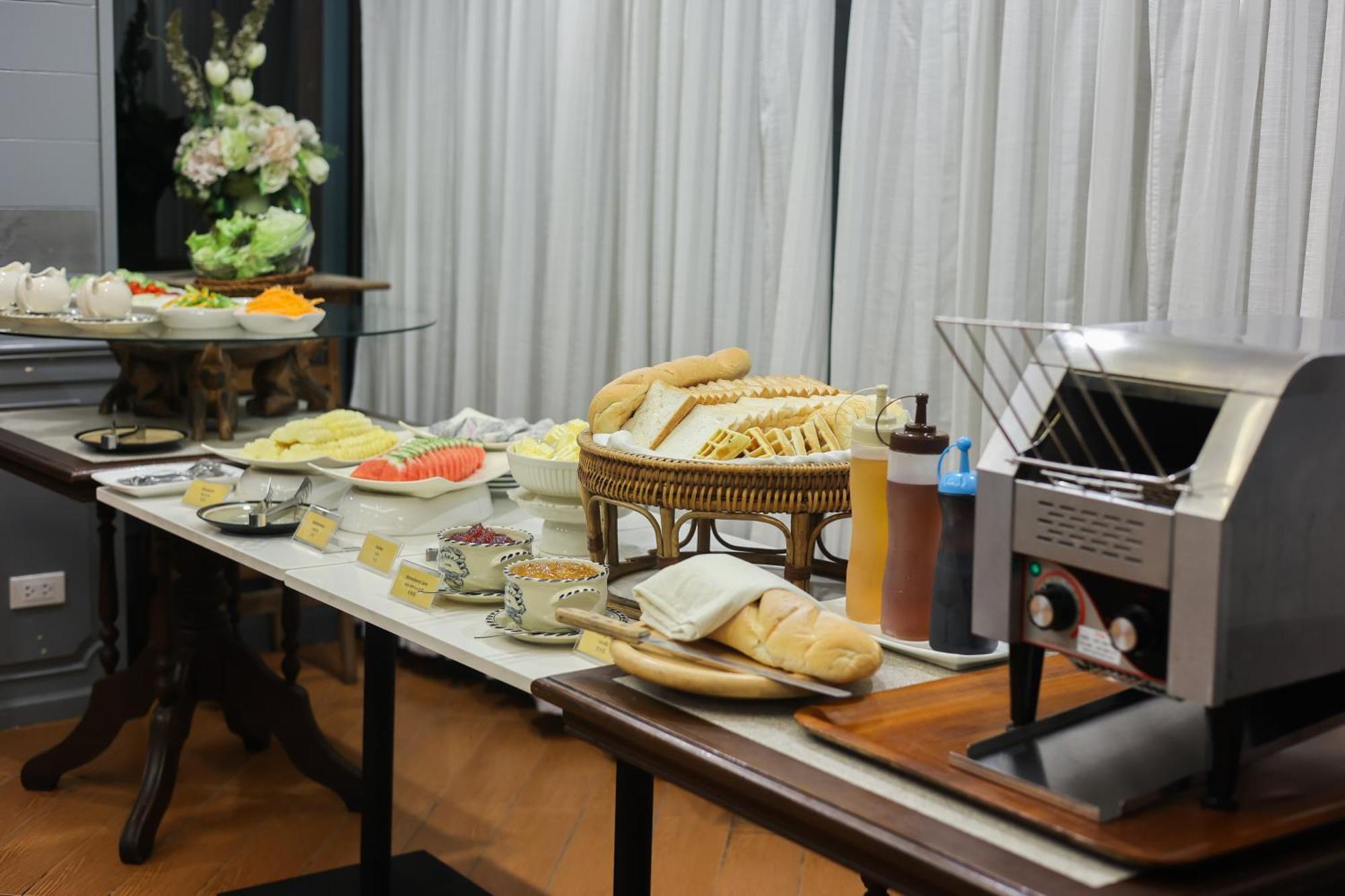 Eurana Boutique Hotel Chiang Mai Luaran gambar